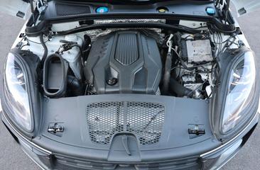 Porsche Macan Electrique T — photo 38