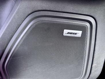 Porsche Macan Electrique GTS — photo 23