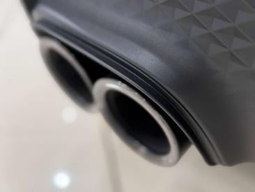 Porsche Macan Base — photo 32