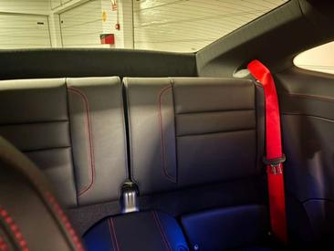 Porsche Carrera GT — photo 11