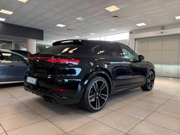 Porsche Cayenne III — photo 6