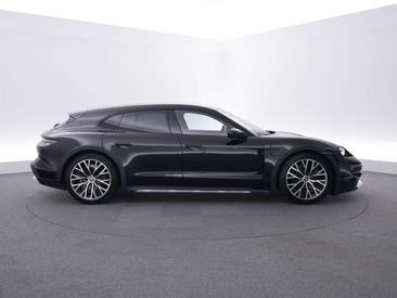 Porsche Taycan — photo 5