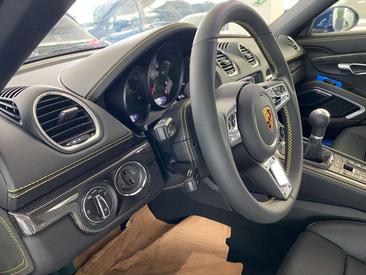 Porsche 718 Boxster GTS — photo 8