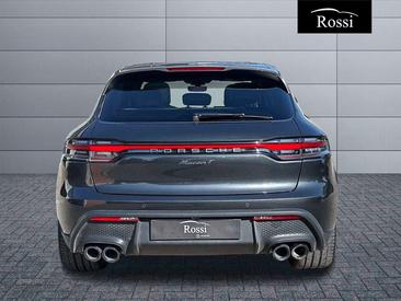 Porsche Macan Electrique Base — photo 4