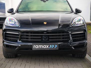 Porsche Cayenne III E-Hybrid Platinum Edition — photo 10