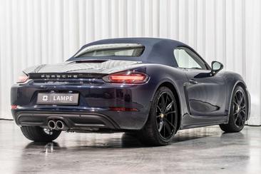 Porsche 718 Boxster — photo 12