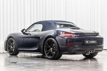 Porsche 718 Boxster — photo 14