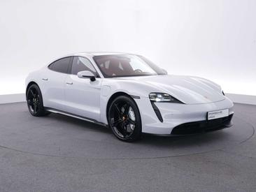 Porsche Taycan 4S — photo 6