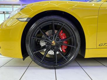 Porsche Boxster GTS — photo 8