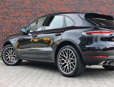 Porsche Macan Electrique S — photo 6