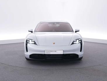 Porsche Taycan 4S — photo 7