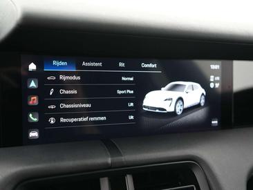 Porsche Taycan — photo 20