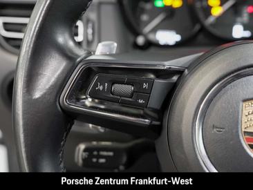 Porsche Macan Electrique — photo 19