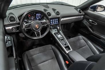 Porsche 718 Boxster — photo 21