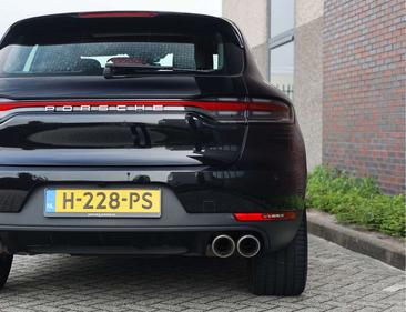 Porsche Macan Electrique S — photo 12