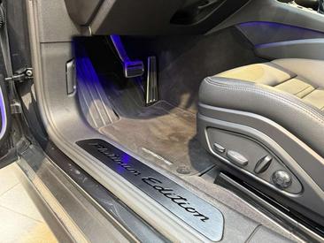 Porsche Panamera II E-Hybrid Platinum Edition — photo 21
