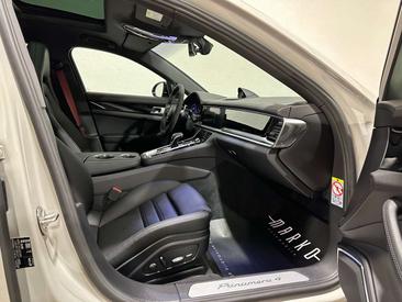 Porsche Panamera II E-Hybrid — photo 14