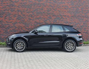 Porsche Macan Electrique S — photo 14