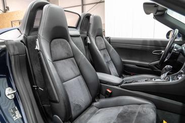 Porsche 718 Boxster — photo 25