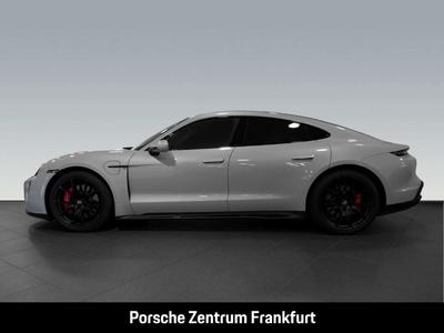 Porsche Taycan GTS