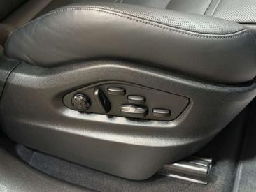 Porsche Cayenne III Platinum Edition — photo 18