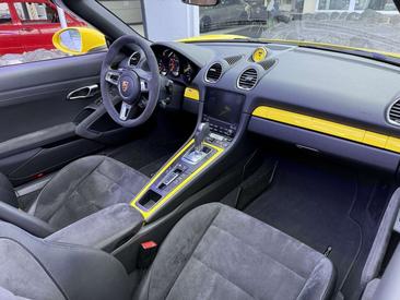Porsche Boxster GTS — photo 18