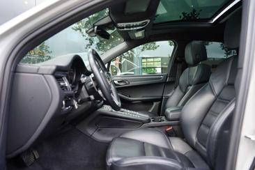 Porsche Macan Electrique Base — photo 5