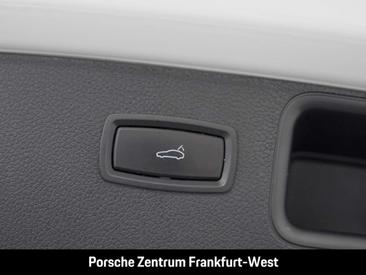 Porsche Macan Electrique — photo 30