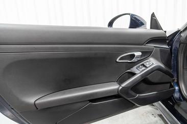 Porsche 718 Boxster — photo 28