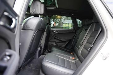 Porsche Macan Electrique Base — photo 7