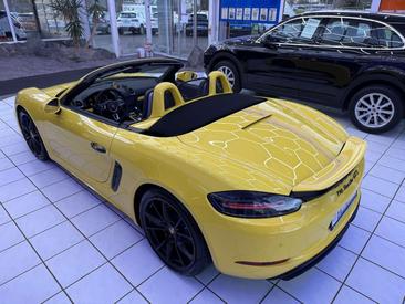 Porsche Boxster GTS — photo 21