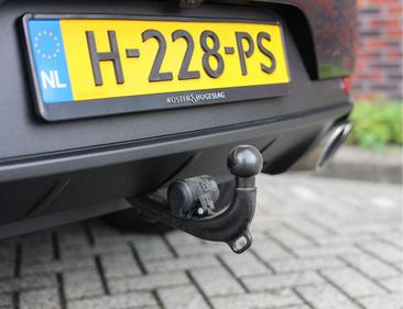 Porsche Macan Electrique S — photo 22