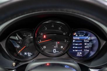 Porsche 718 Boxster — photo 33