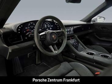 Porsche Taycan GTS — photo 13