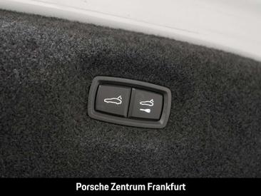 Porsche Taycan GTS — photo 14