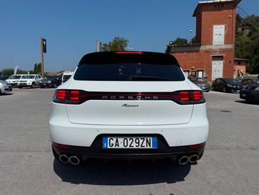 Porsche Macan Electrique — photo 5