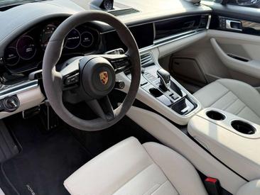 Porsche Panamera II Turbo S — photo 9