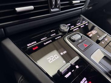 Porsche Cayenne III E-Hybrid — photo 17