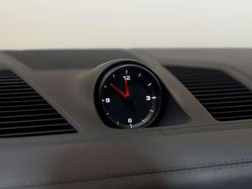 Porsche Cayenne III Platinum Edition — photo 31