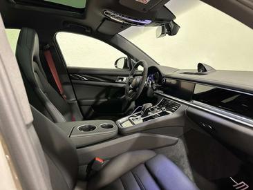 Porsche Panamera II E-Hybrid — photo 27