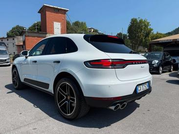 Porsche Macan Electrique — photo 11