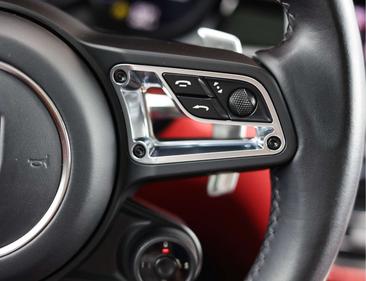 Porsche Macan Electrique S — photo 33