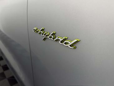 Porsche Cayenne III E-Hybrid — photo 24