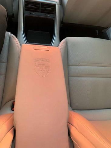 Porsche Panamera II 4E-Hybrid — photo 30