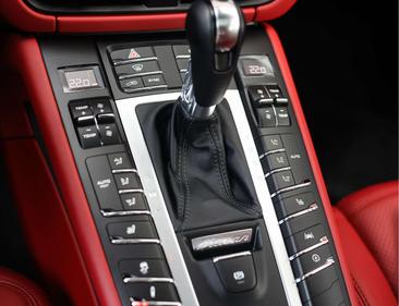 Porsche Macan Electrique S — photo 39