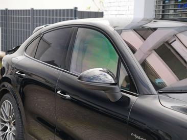 Porsche Cayenne III E-Hybrid Platinum Edition — photo 42