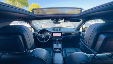 Porsche Macan S — photo 14