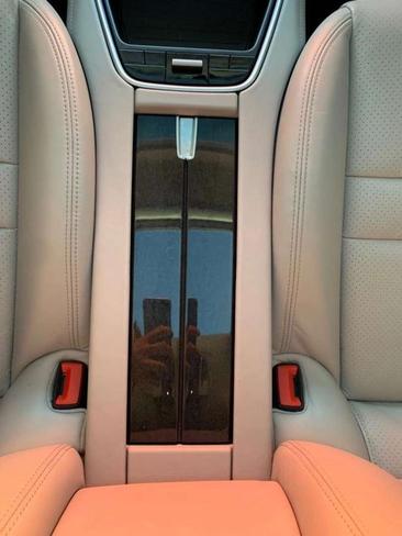 Porsche Panamera II 4E-Hybrid — photo 33
