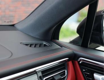 Porsche Macan Electrique S — photo 43