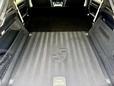 Porsche Cayenne III GTS — photo 30